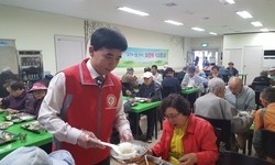 어버이날을 맞아 시흥 정왕사회복지관 식사봉사 진행