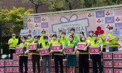 나눔컨퍼런스 행사에서 홀몸 어르신께 전달할 키트 제작