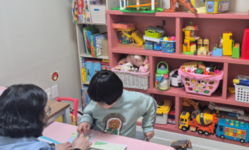 [네이버 해피빈] 벼랑 끝에서도 두 아이의 치료를 멈출 수가 없습니다.